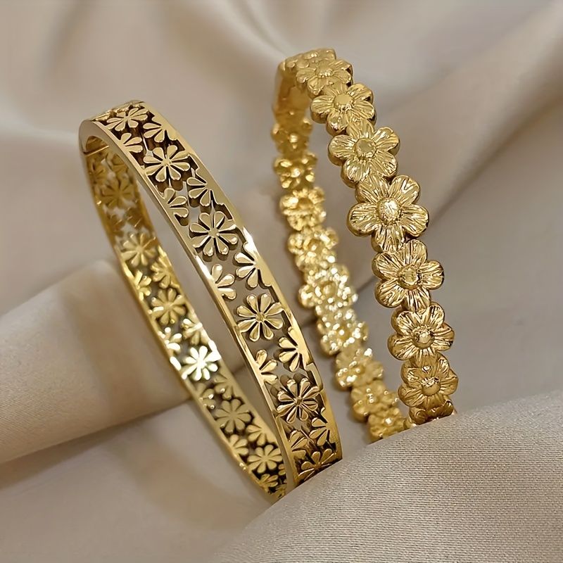 Lightweight Gold Bangles
